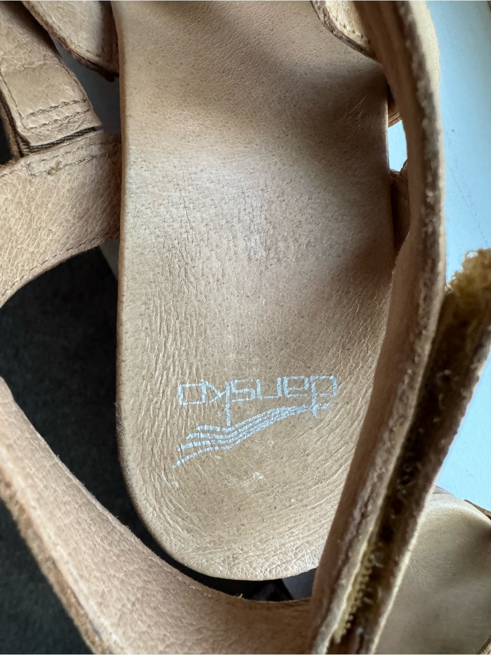 Dansko Tempest Suede Wedge Sandals in Tan - Women size 39 8.5 - Picture 3 of 6